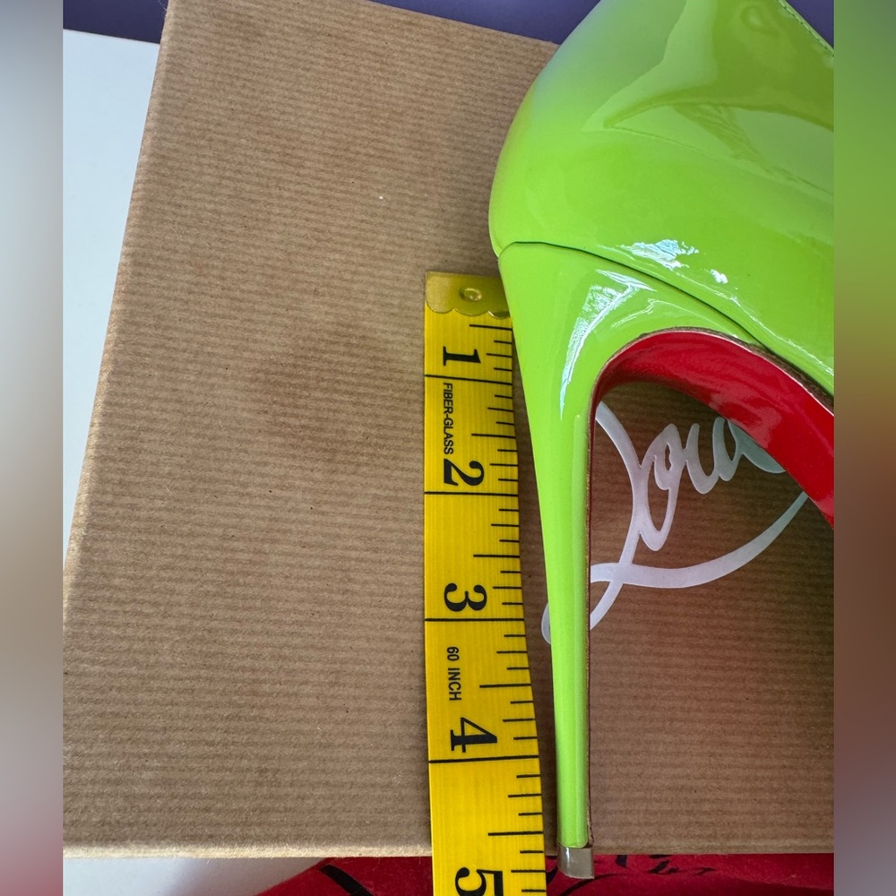 Christian Louboutin Lime Green Pigalle follies 100 Stiletto Heels - Picture 11 of 16